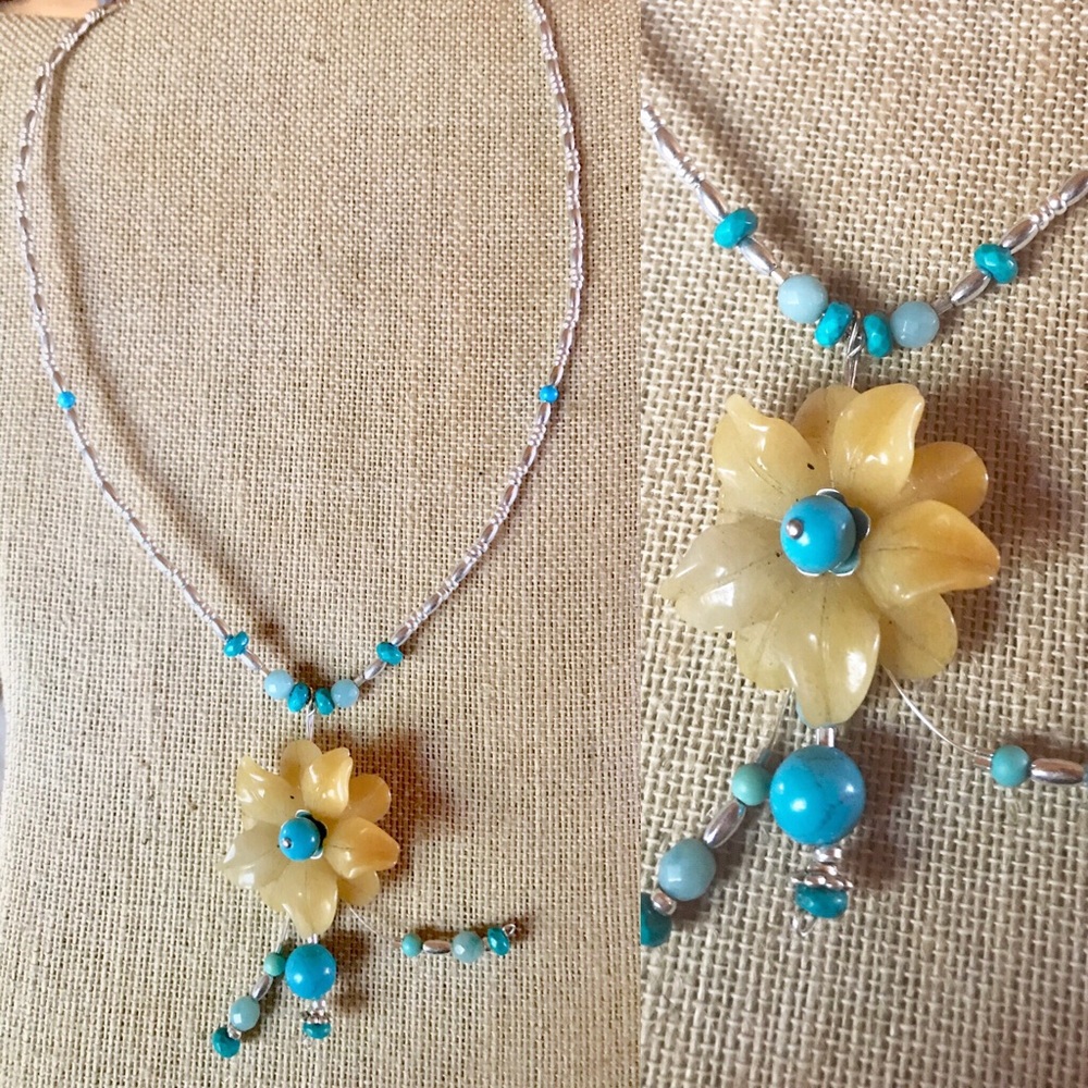 Friendship Flower Necklace Turquoise & Silver Bead